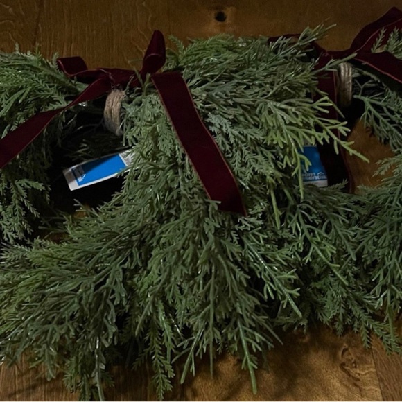 Christmas Draping Cedar Mini Wreath (Set of 2) - Room Essentials Target 2024 - Picture 5 of 5
